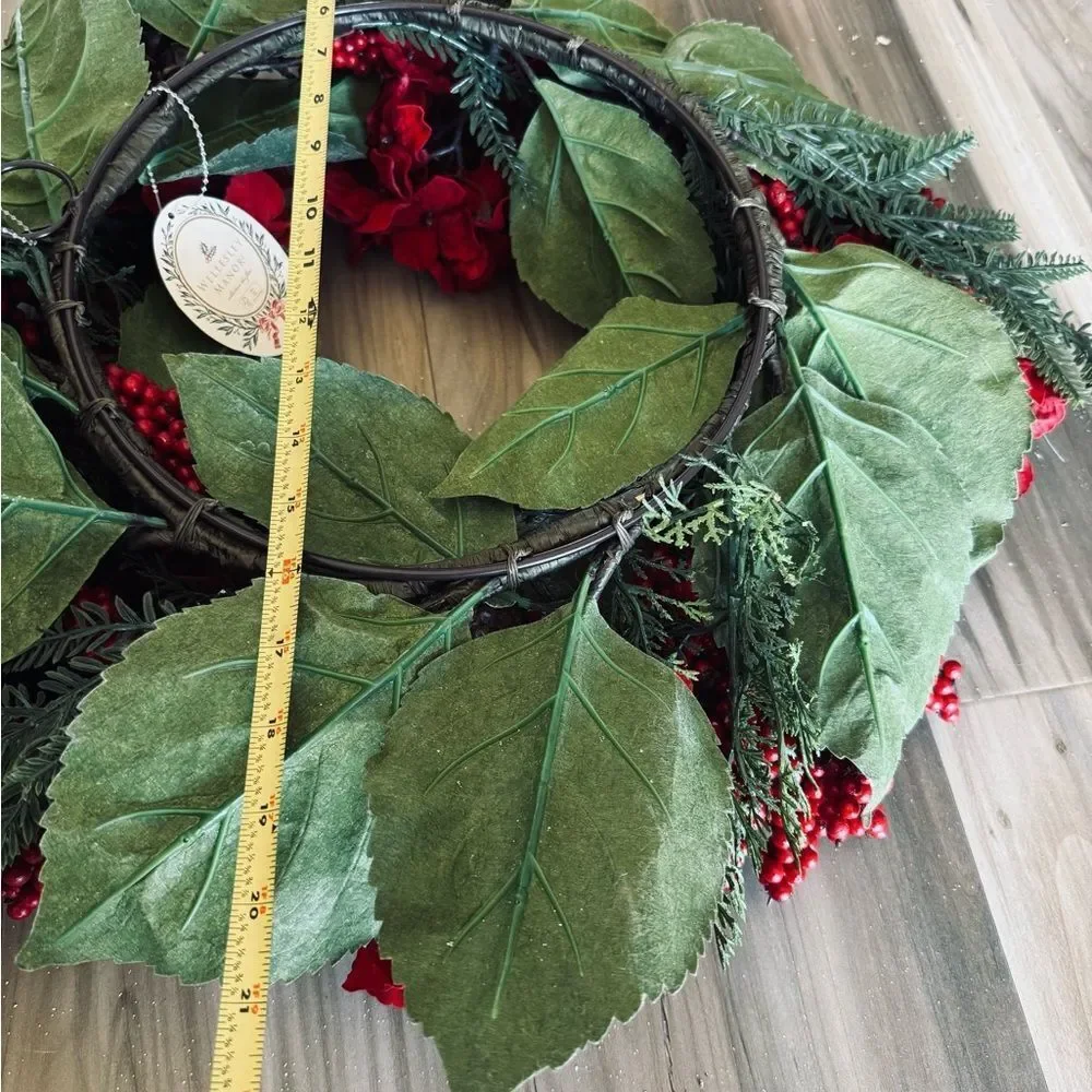 Red Hydrangea Floral Berries Pine Christmas Holiday Wreath